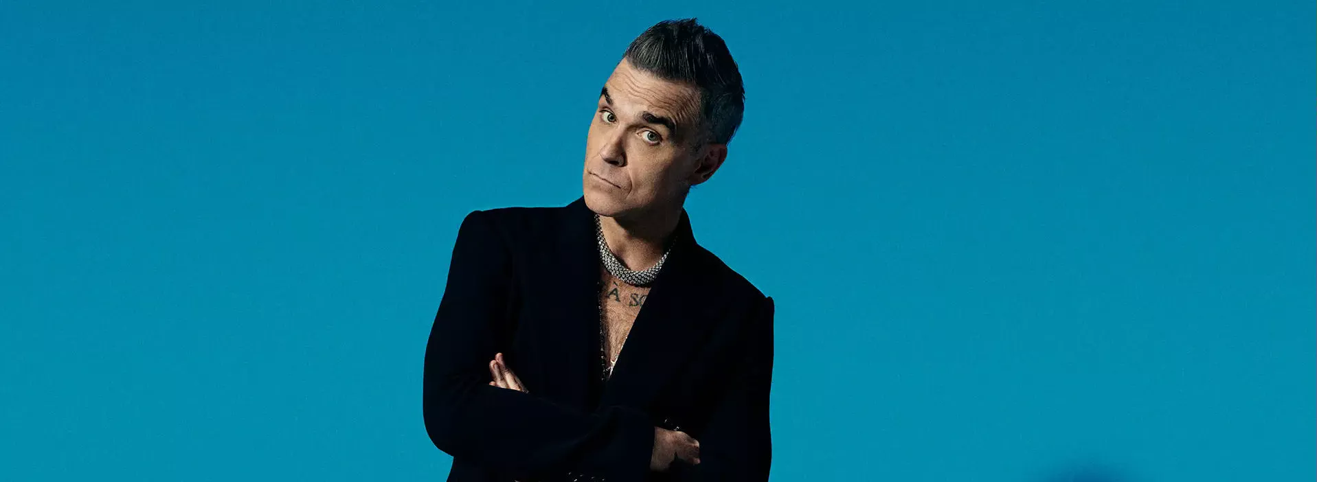 Fanatix - Hero image of main subject for this landing page