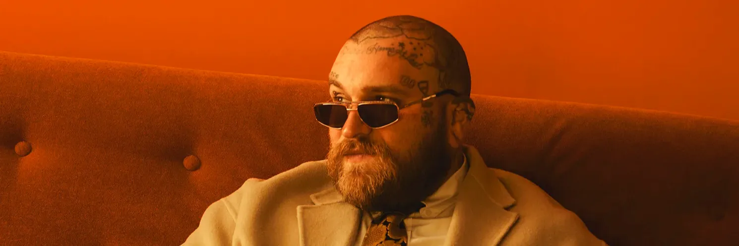 Fanatix - Hero image of main subject for this landing page