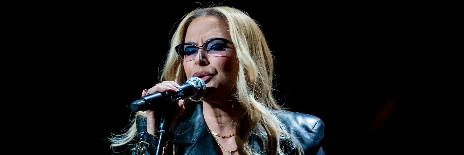 Fanatix - Hero image of main subject for this landing page