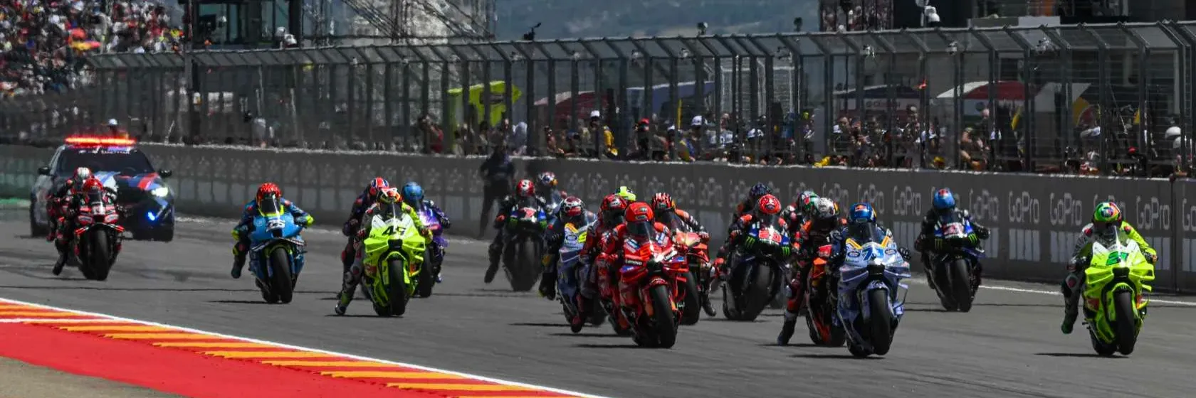 Fanatix - Hero image of main subject for this landing page