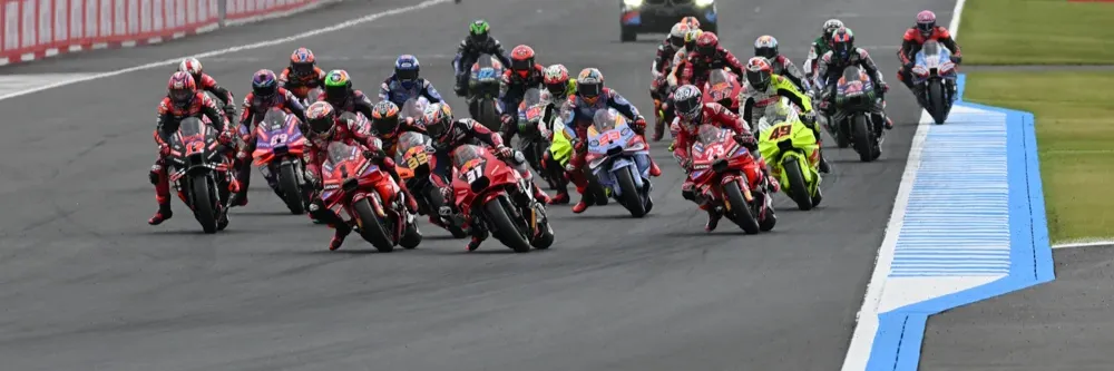 Fanatix - Hero image of main subject for this landing page