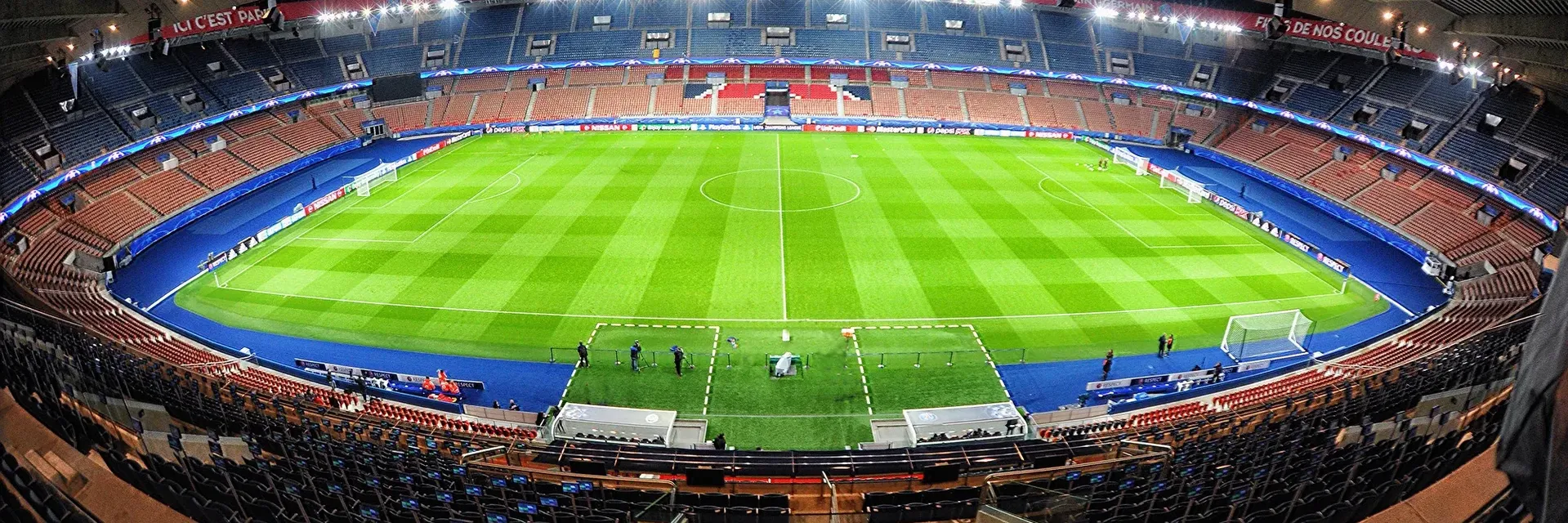 Fanatix - Hero image of main subject for this landing page